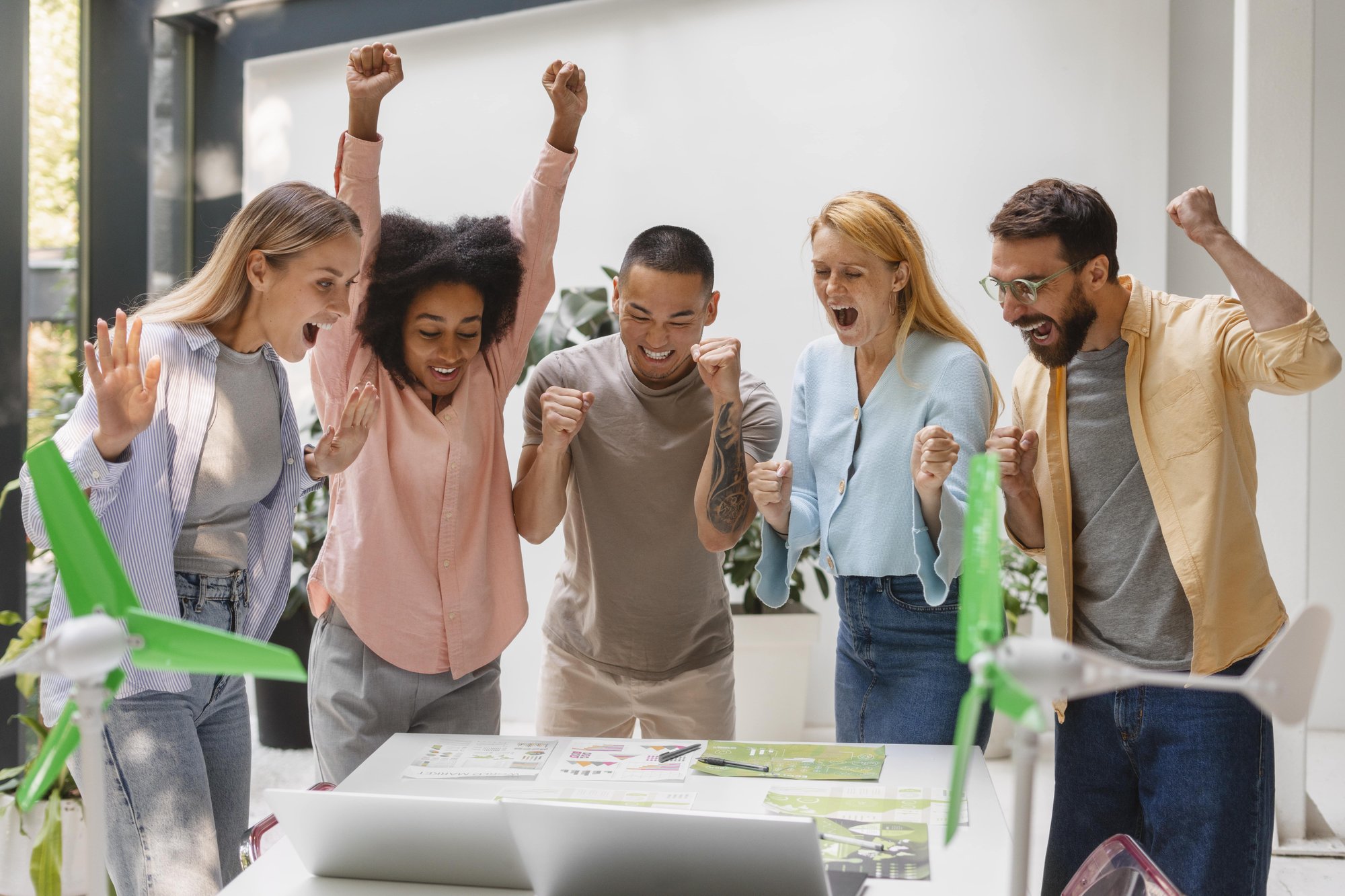 people-working-tech-brand-together-min | <a href="https://www.freepik.com/free-photo/people-working-tech-brand-together_94958568.htm">Image by freepik